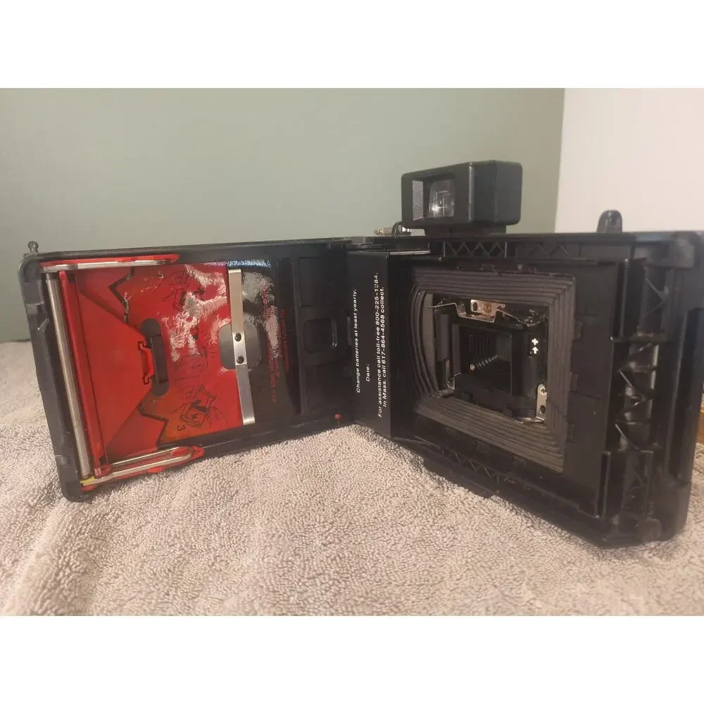 Polaroid The Reporter SE Colorpack Land Camera Untested Clean Rollers